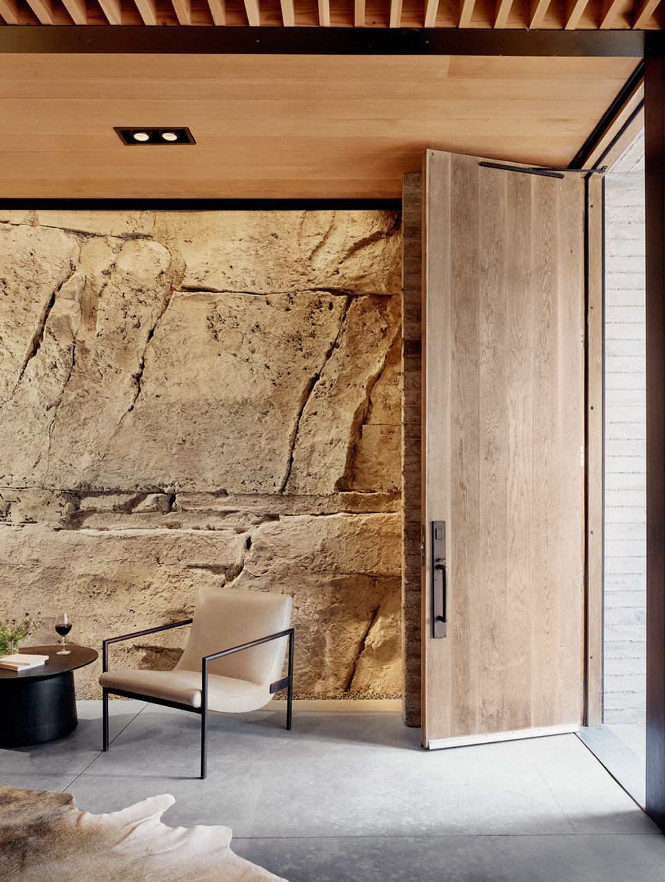 洞穴酒窖，德克萨斯