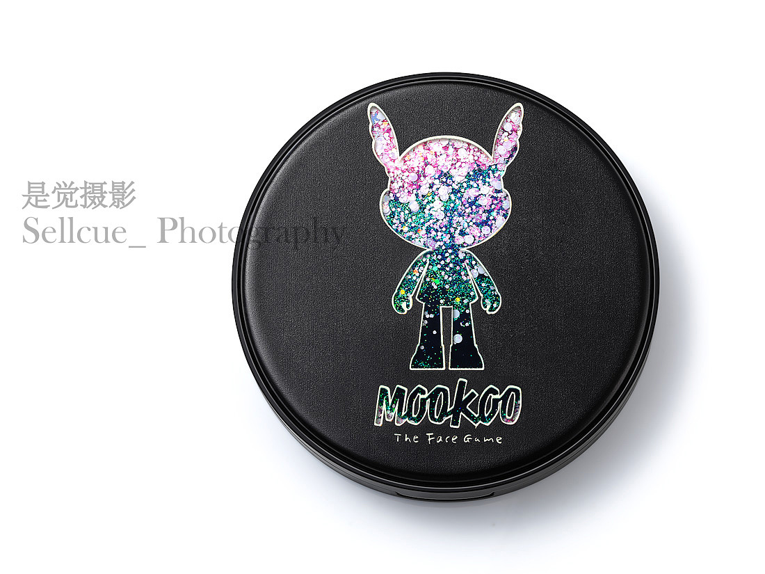 一组白底精修图 X 是觉摄影