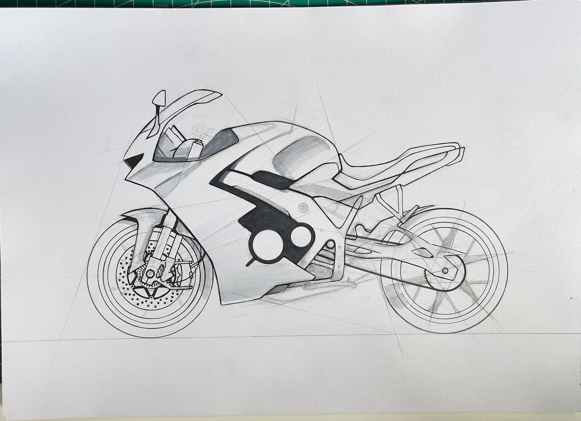 马克笔手绘摩托车概念练习-7.11