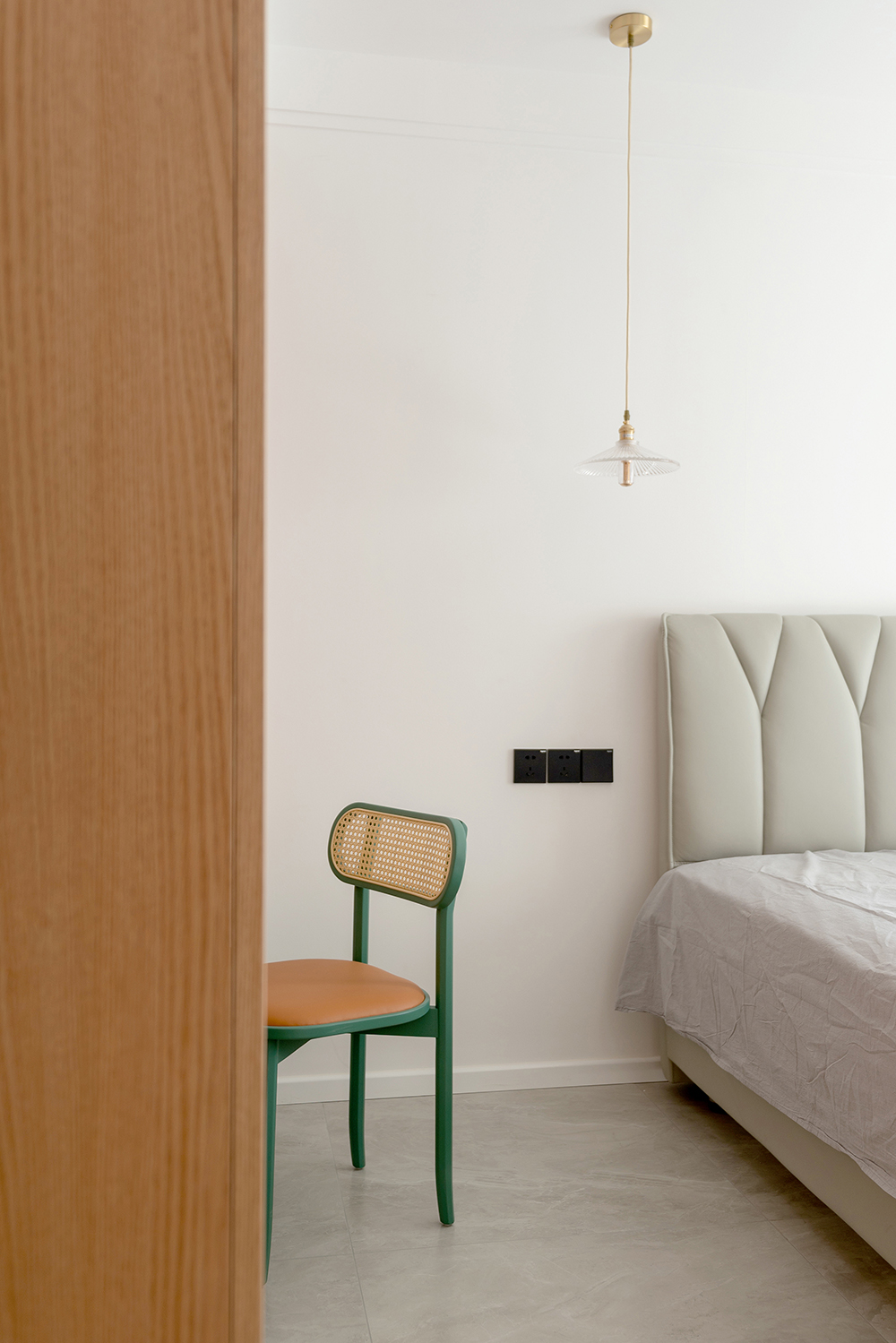 “洄游动线”划分动静分区，她家68㎡小户型应有尽有。