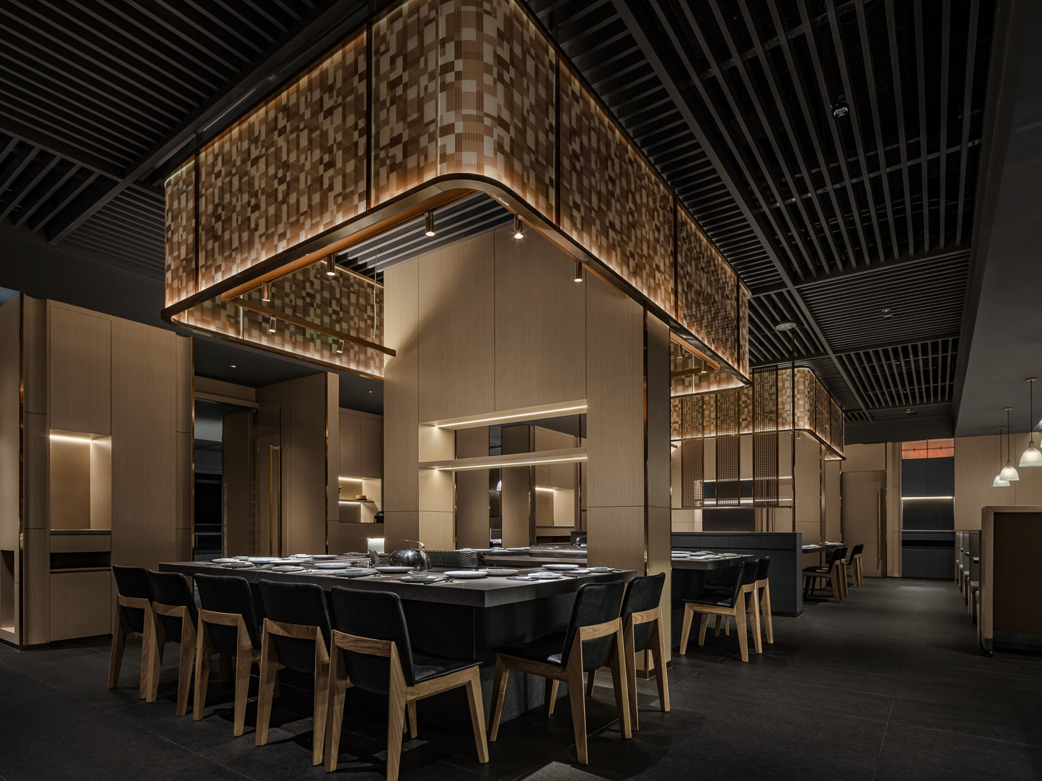 深圳餐厅设计丨大渔铁板烧：氛围升腾，久违烟火