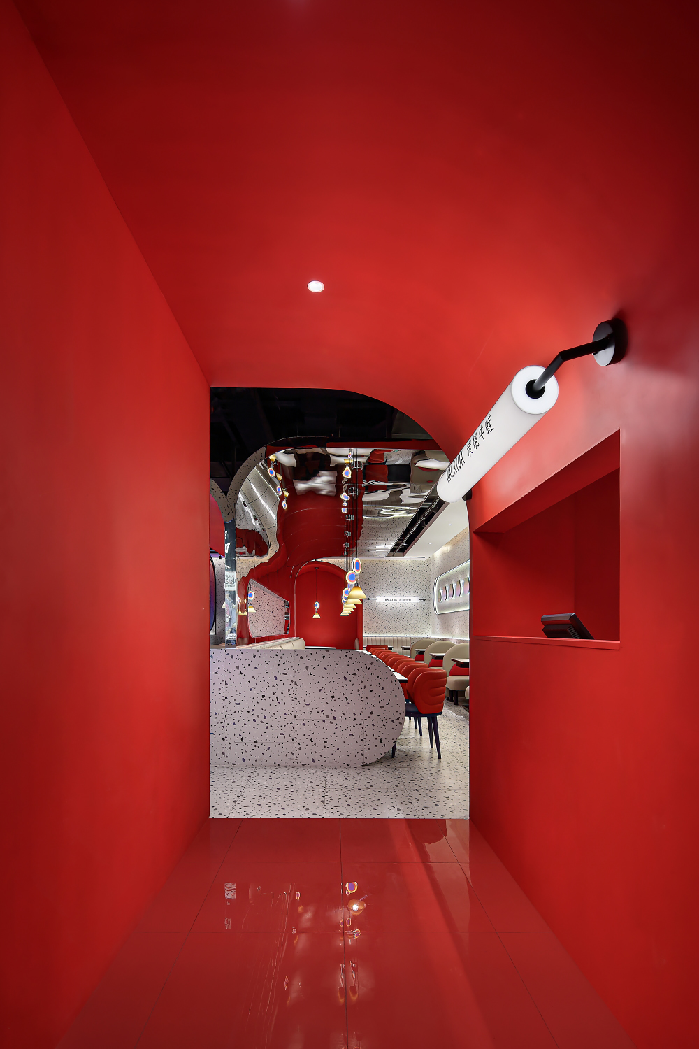 深圳餐厅设计，再造“蛙来哒”情绪空间