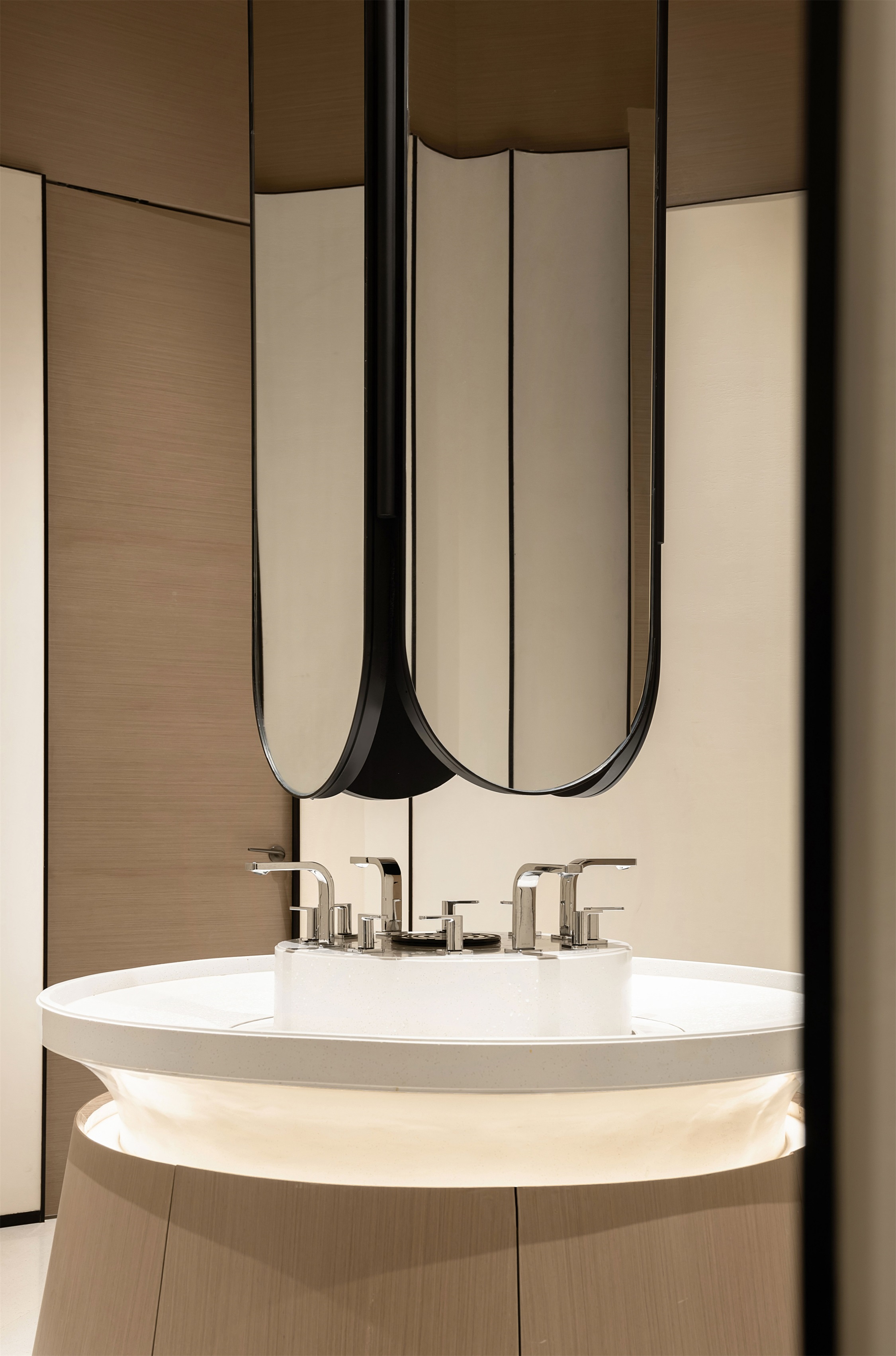 明德设计 | 深圳招商蛇口·会展湾雍境：闲逸清欢，温润与灵动